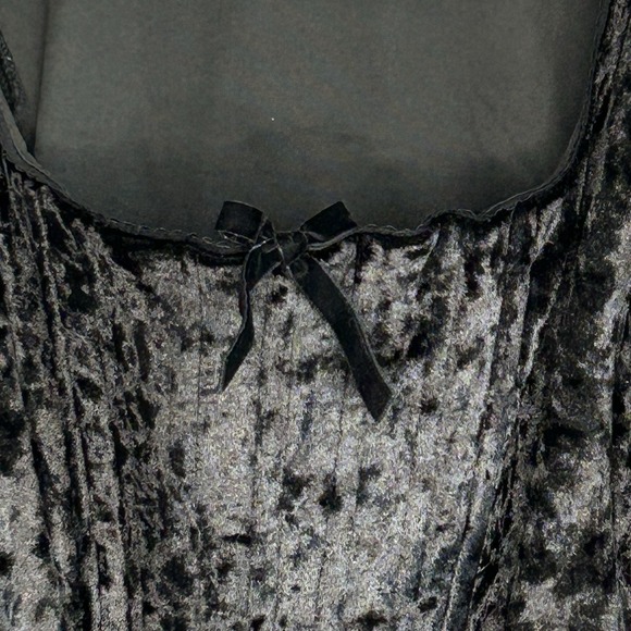 Dolls Kill Widow Transformed Kiss Corset Top S Fairy Goth Velvet Punk L/SL  Crop - Picture 5 of 12